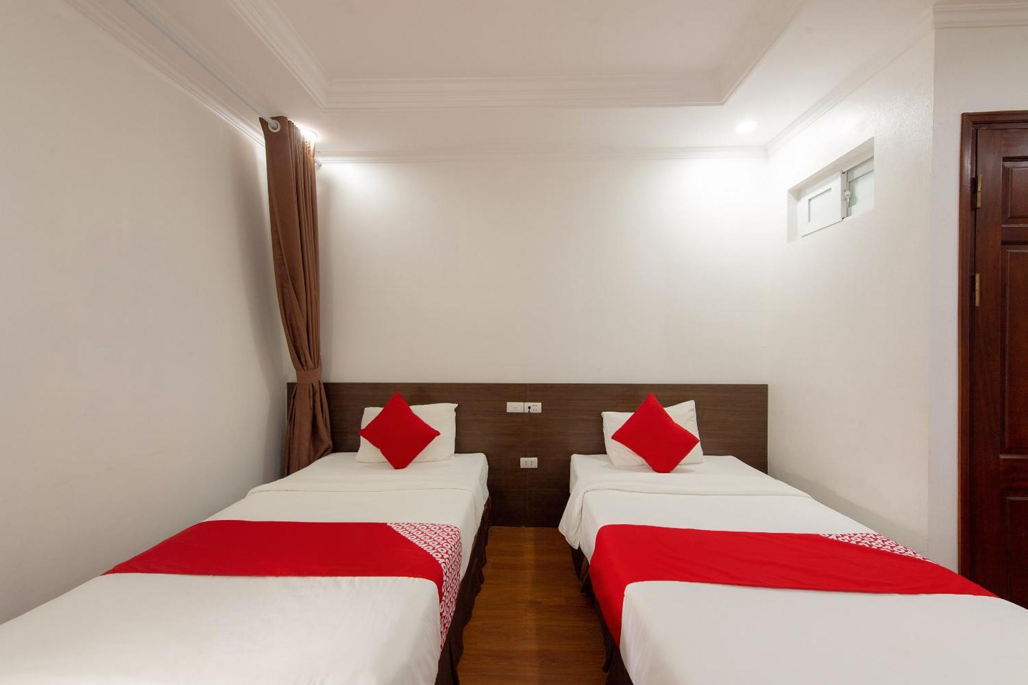 Super Oyo Capital O 387 Bach Duong Hotel Ханой Экстерьер фото