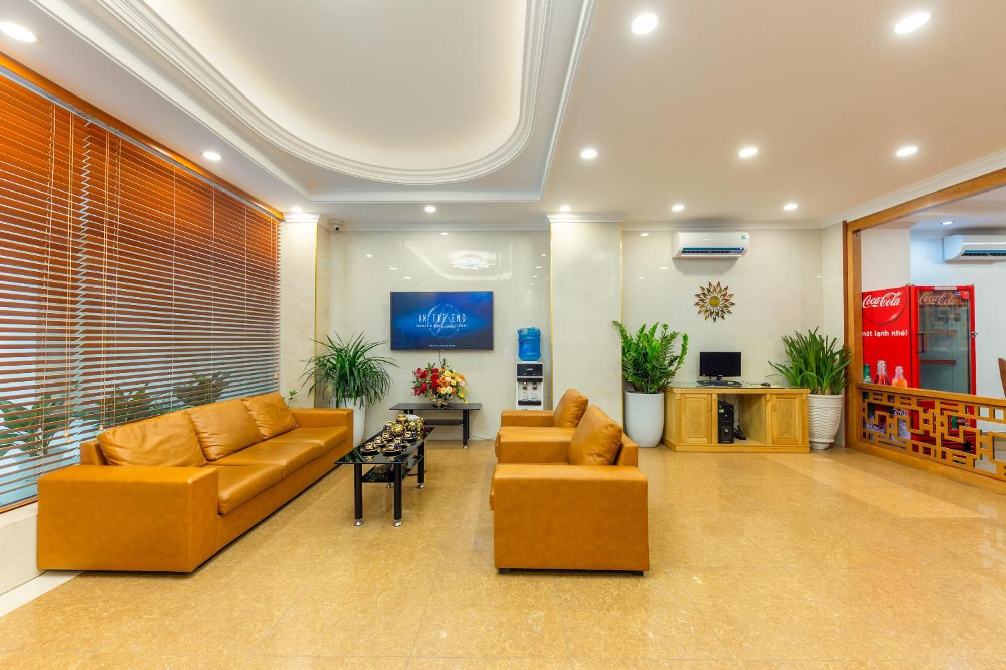 Super Oyo Capital O 387 Bach Duong Hotel Ханой Экстерьер фото