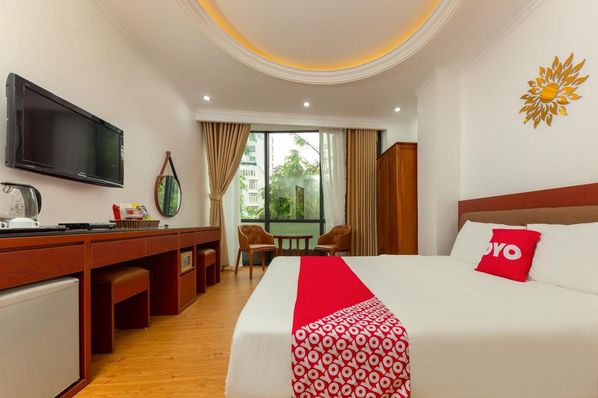 Super Oyo Capital O 387 Bach Duong Hotel Ханой Экстерьер фото