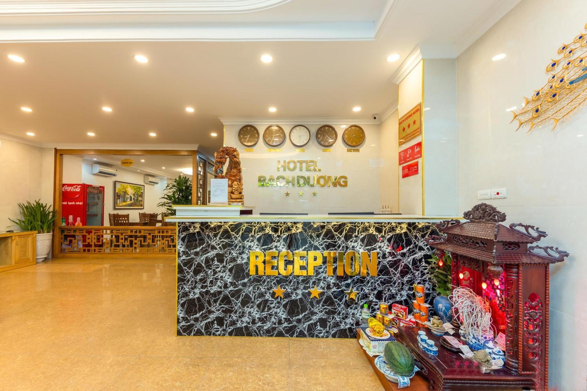Super Oyo Capital O 387 Bach Duong Hotel Ханой Экстерьер фото
