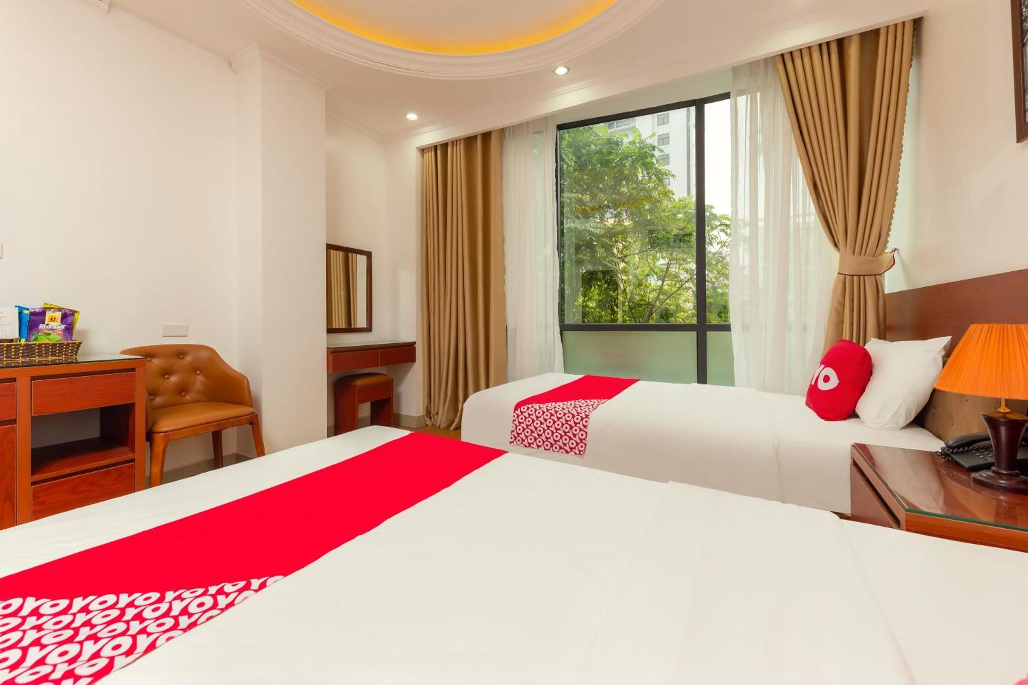 Super Oyo Capital O 387 Bach Duong Hotel Ханой Экстерьер фото