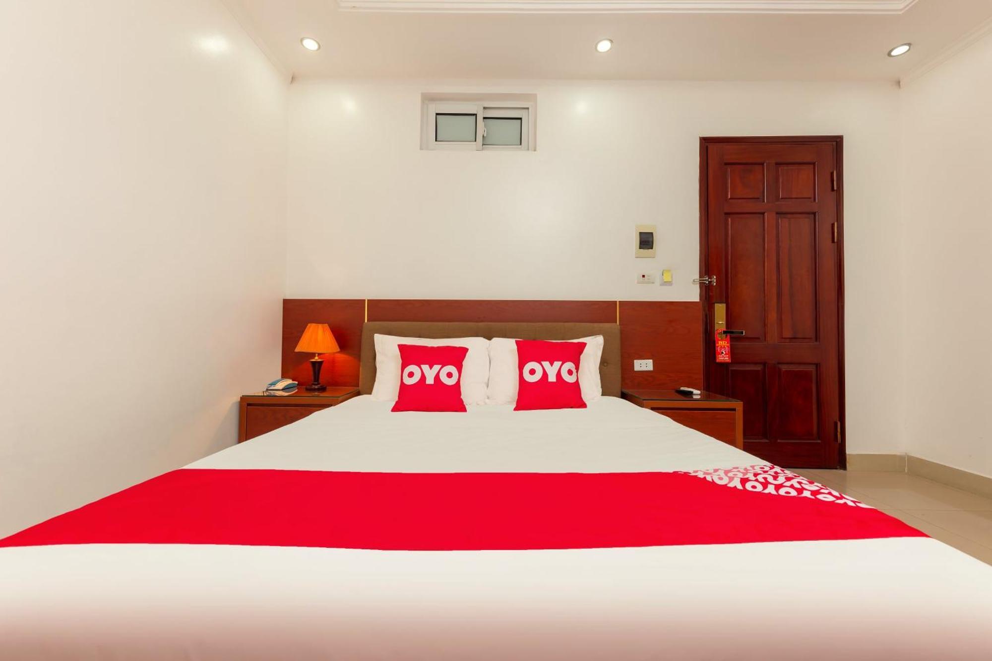 Super Oyo Capital O 387 Bach Duong Hotel Ханой Экстерьер фото